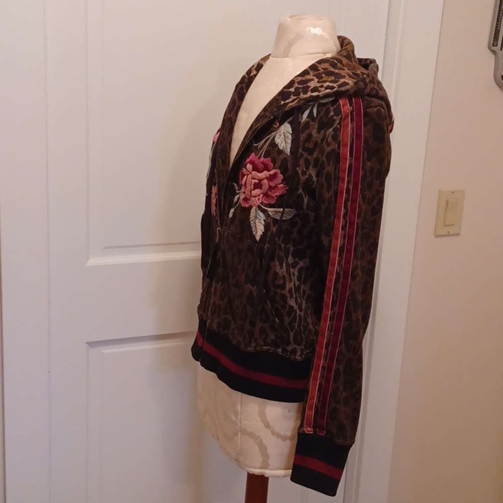Johnny Was zip-up, Oversized Embroidered Hoodie. 100% cotton. - Picture 4 of 12